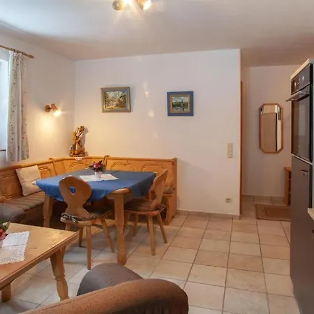 بيت ضيافة Gaestehaus Kurparkfrieden 4*
