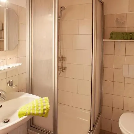 بيت ضيافة Gaestehaus Kurparkfrieden 4*