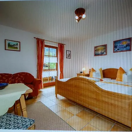 Gaestehaus Kurparkfrieden Гостевой дом 4*