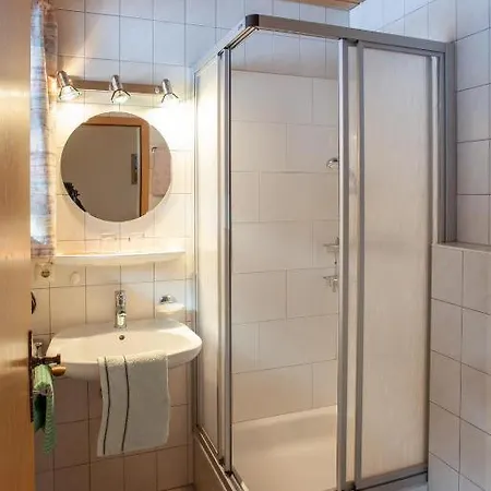 بيت ضيافة Gaestehaus Kurparkfrieden